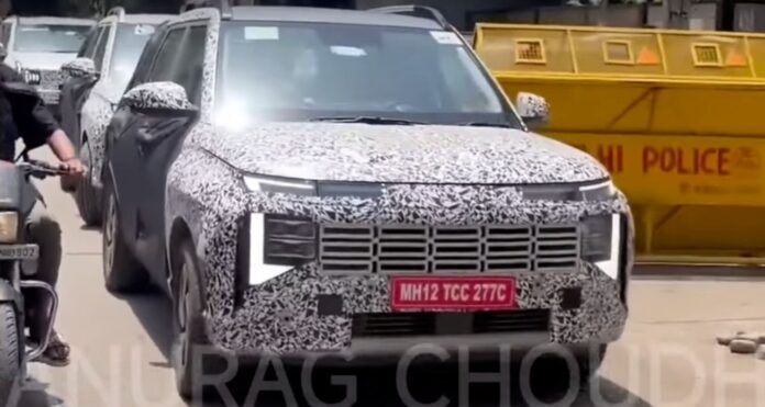 2025-Hyundai-Venue1-696x371 (1).jpg