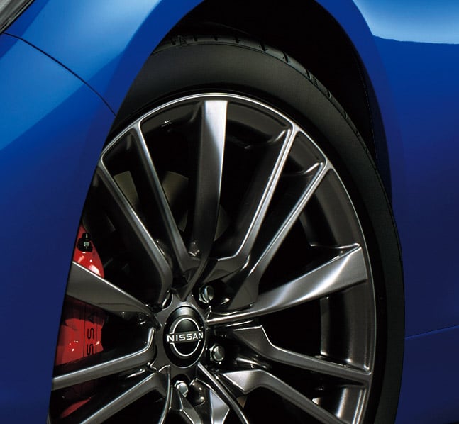 2026-Nissan-Skyline-400R-Limited-Japan-debut-3.jpg
