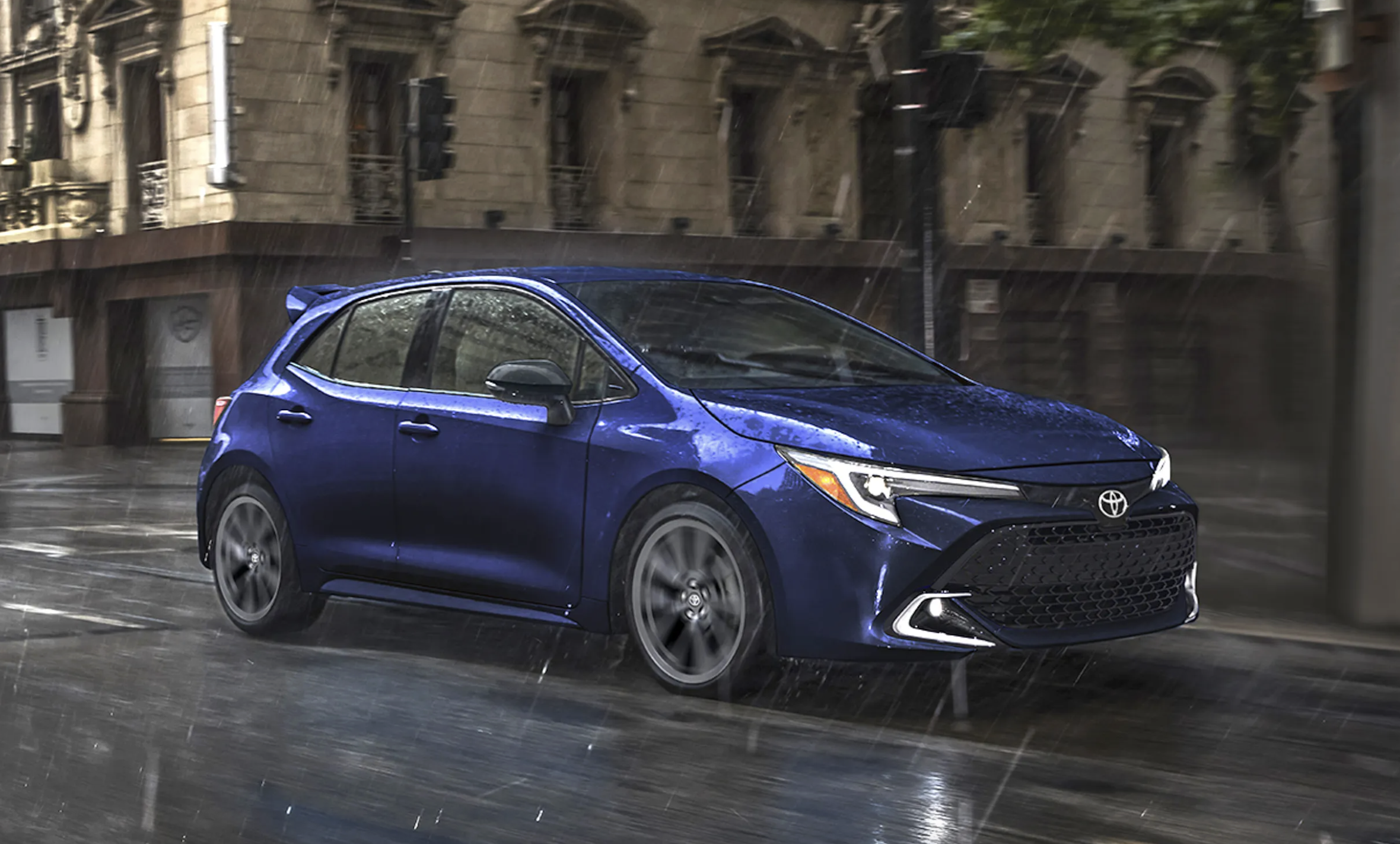2027 Corolla 2026-09-17 lúc 09.10.30.png