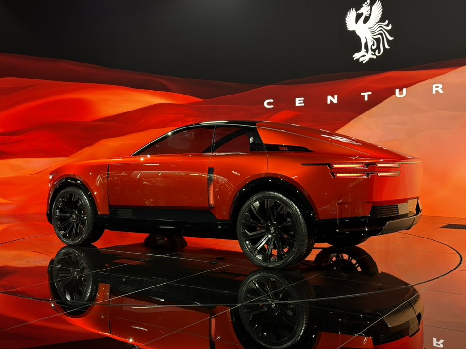CENTURY – CONCEPT CAR.jpg