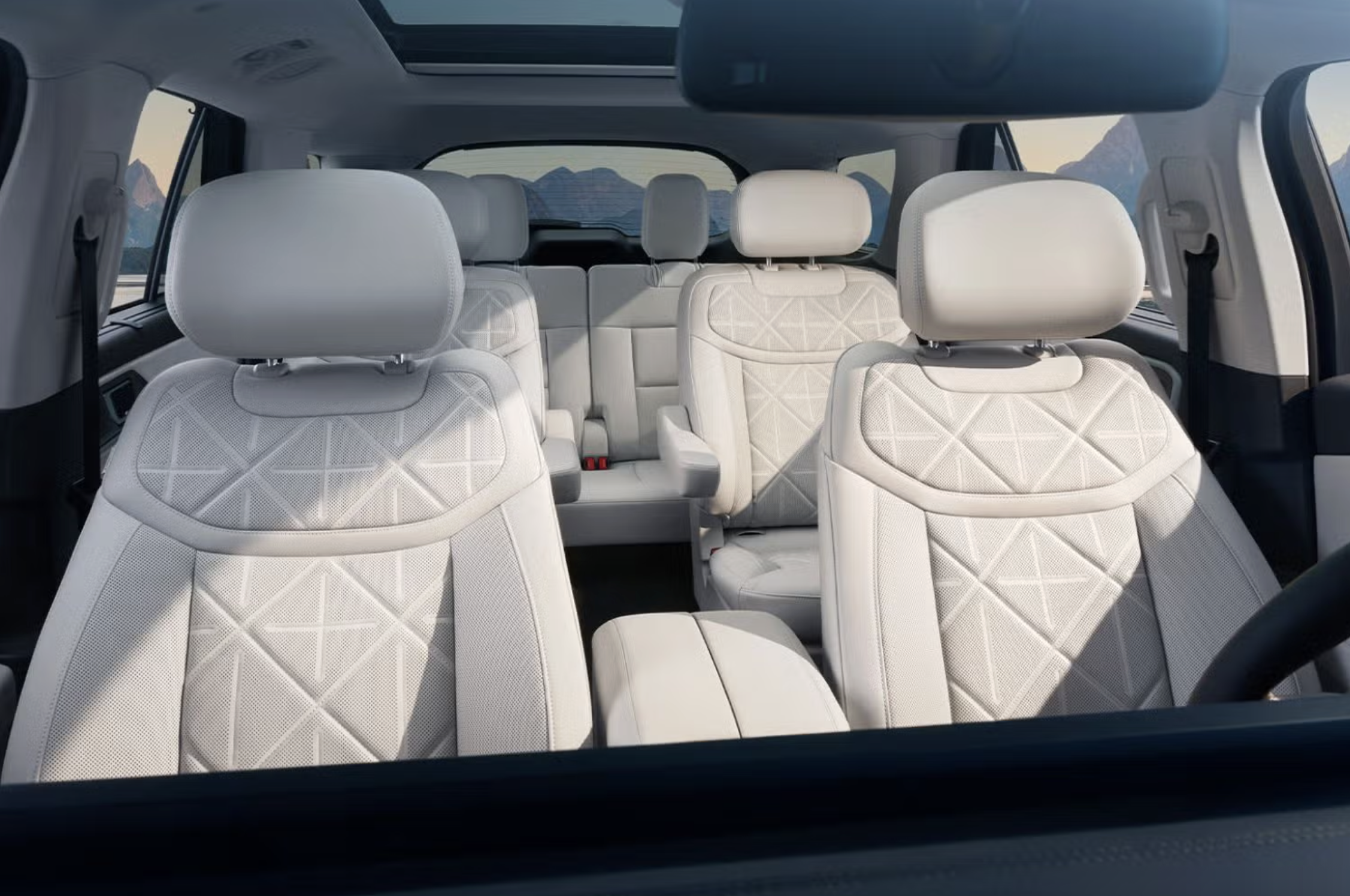 Ford Explorer 2027  2026-08-08 lúc 10.10.15.png