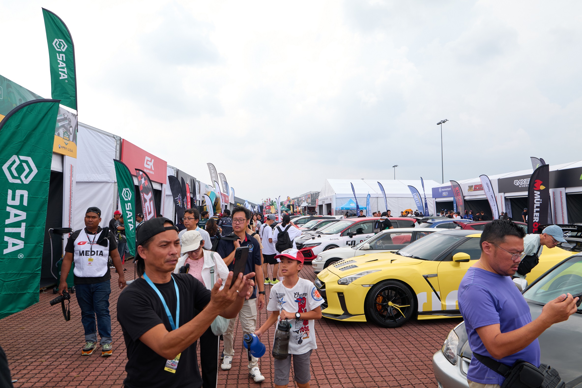 Hoạt Động Trải Nghiệm tại Sepang .jpg