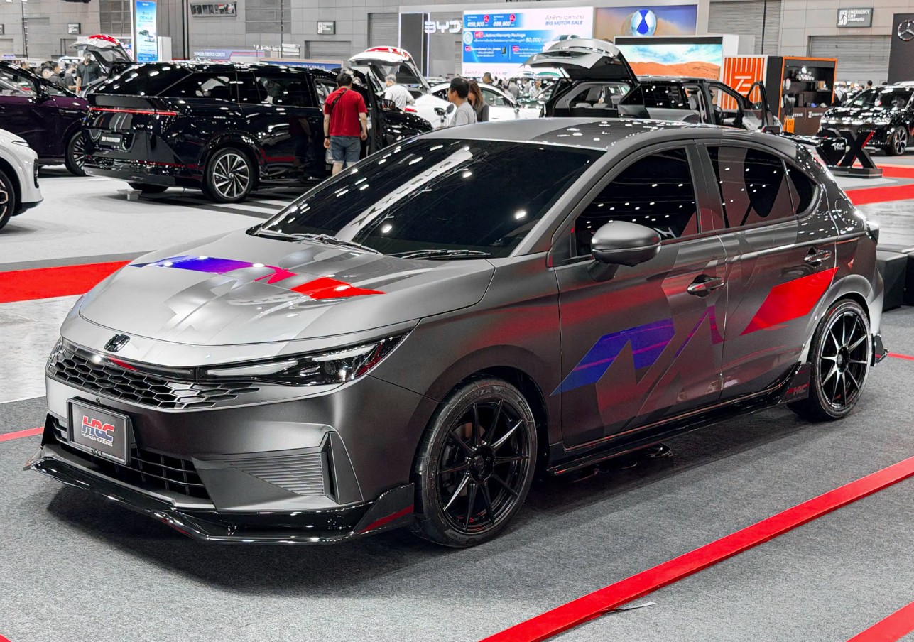 Honda City Hatchback HRC Concept 3.jpg