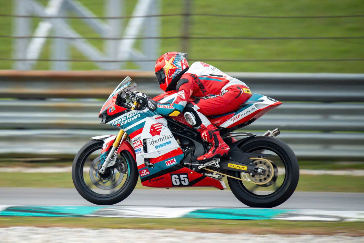 Honda Racing Vietnam (1).jpg