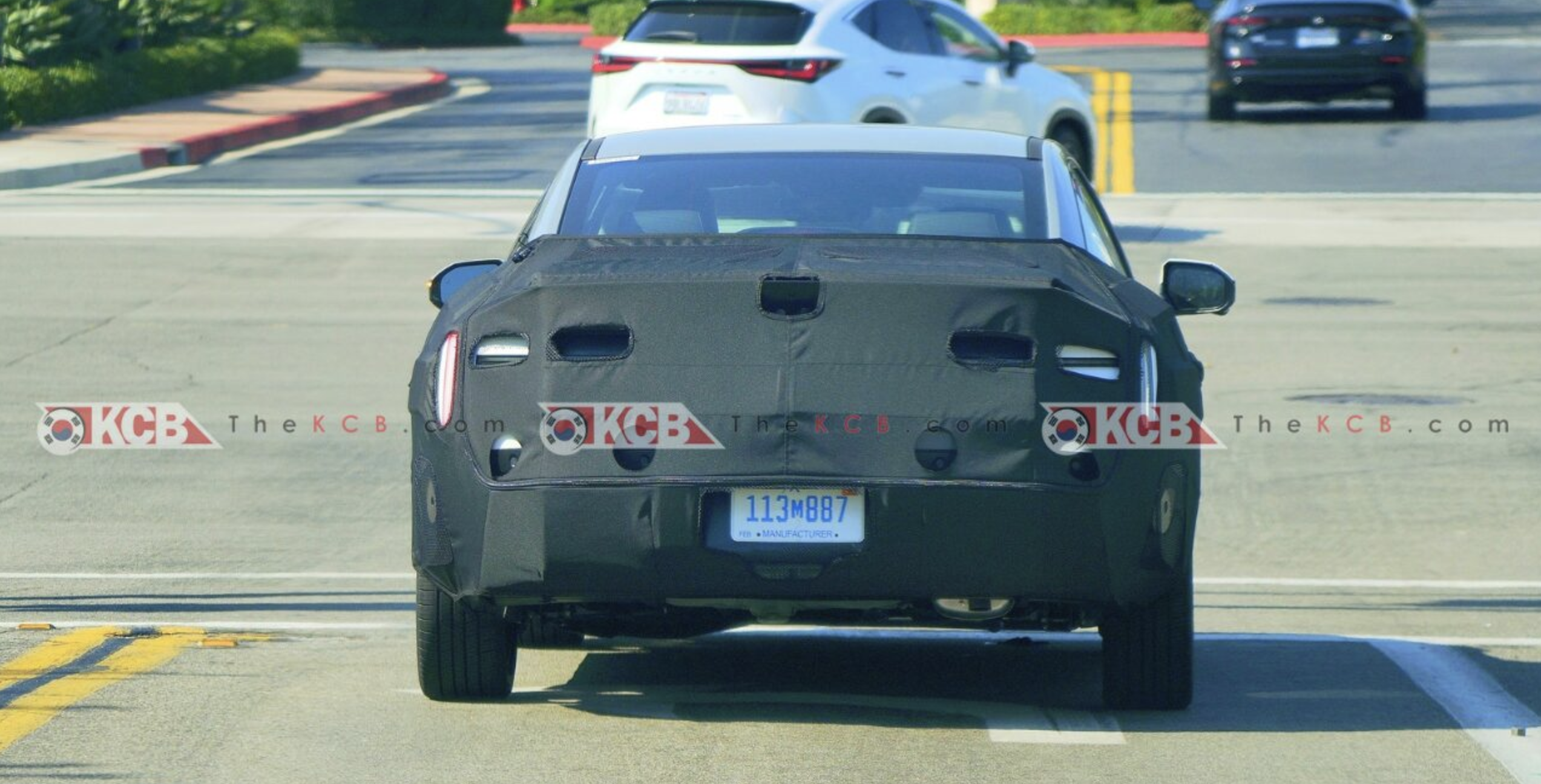 Hyundai Elantra all new 2025-08-24 lúc 20.42.05.png