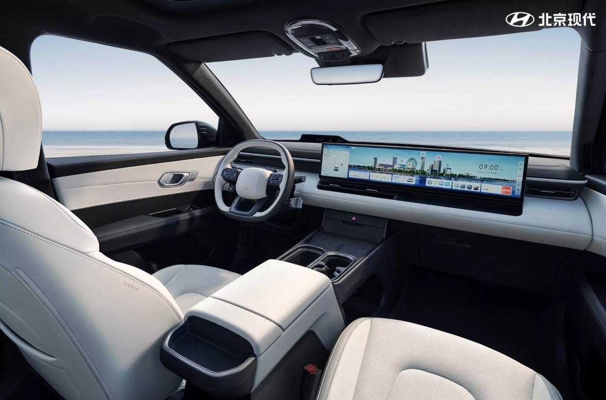 Hyundai Elexio 3.JPG