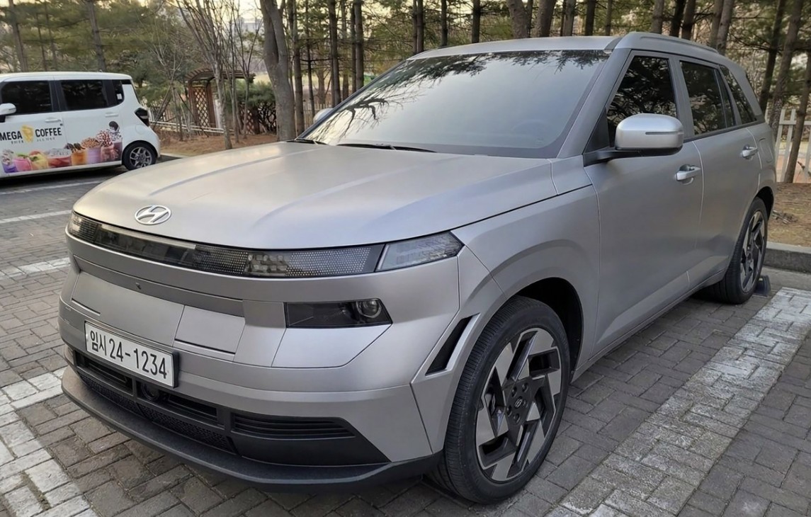 Hyundai Kona 2027.jpg