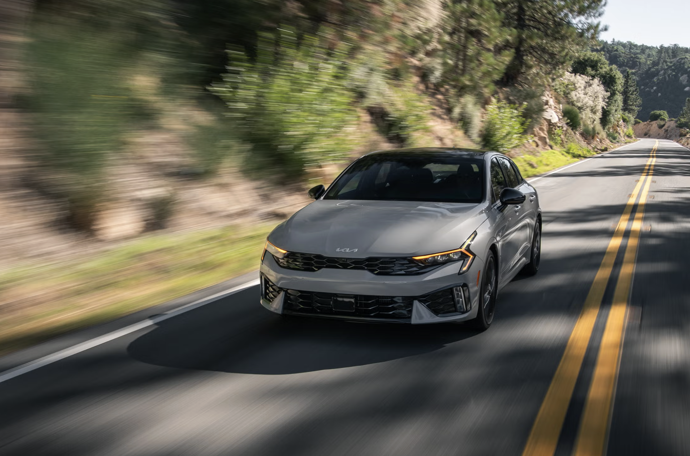 Kia K5 2026-04-11 lúc 10.53.47.png