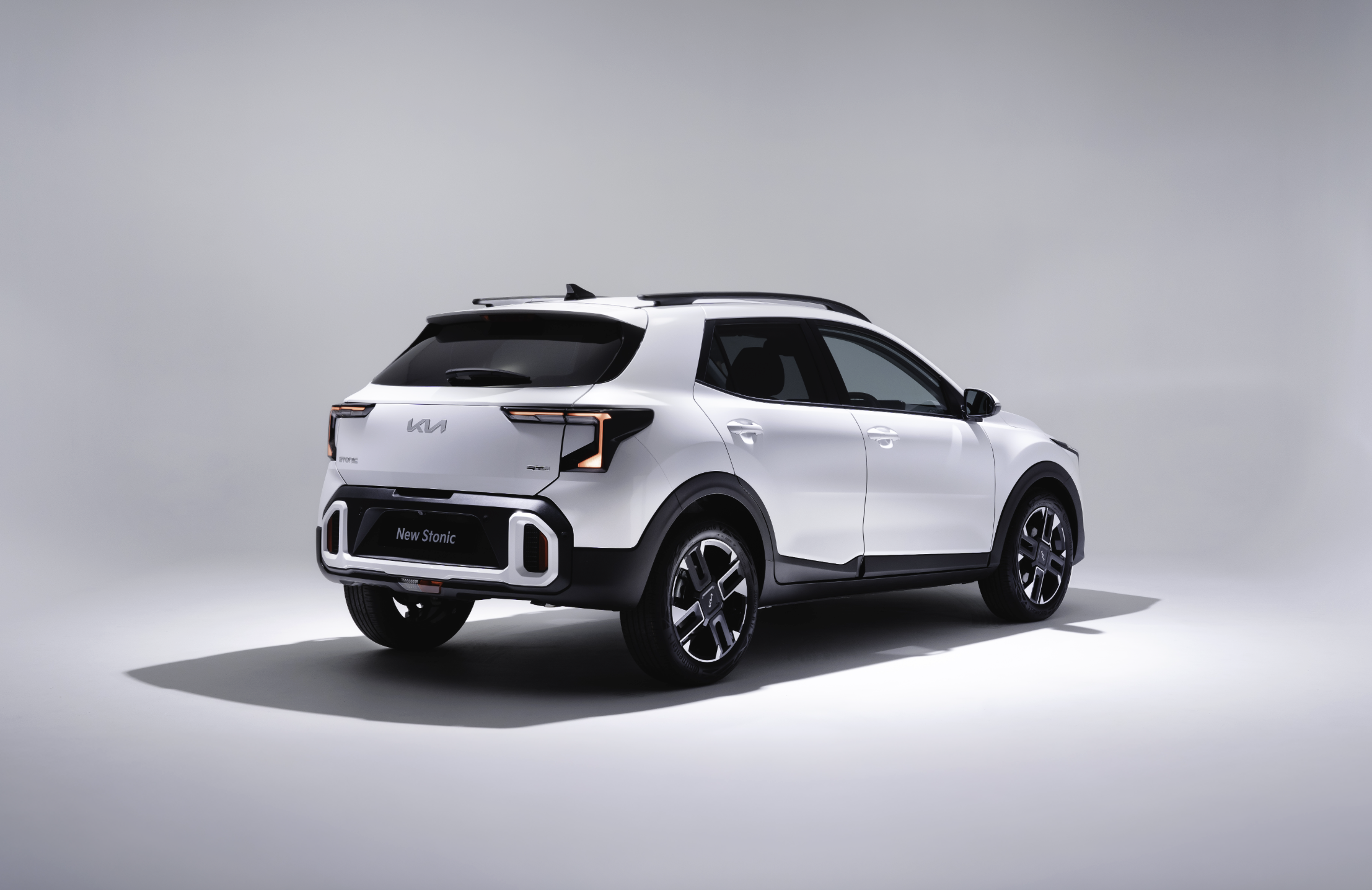 Kia Stonic 2026  2025-10-02 lúc 19.29.55.png