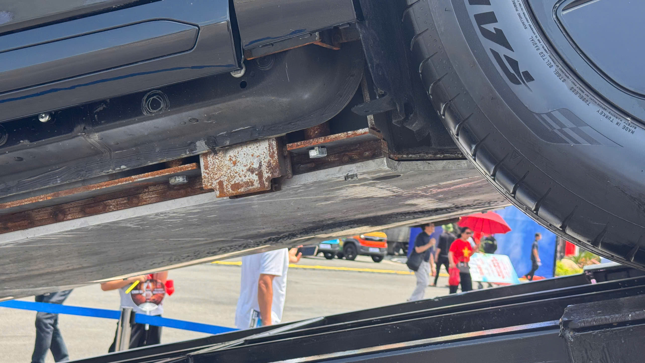 Lạc Hồng chống đạn (6).jpg