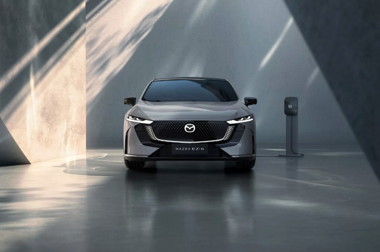 Mazda EZ-6 Electric 6.jpg