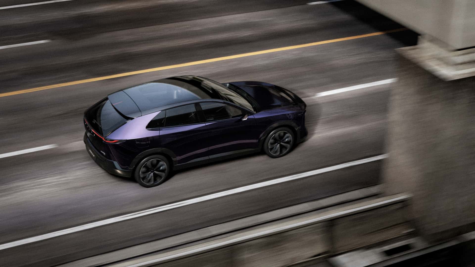 mazda-ez-60-china (3).jpg