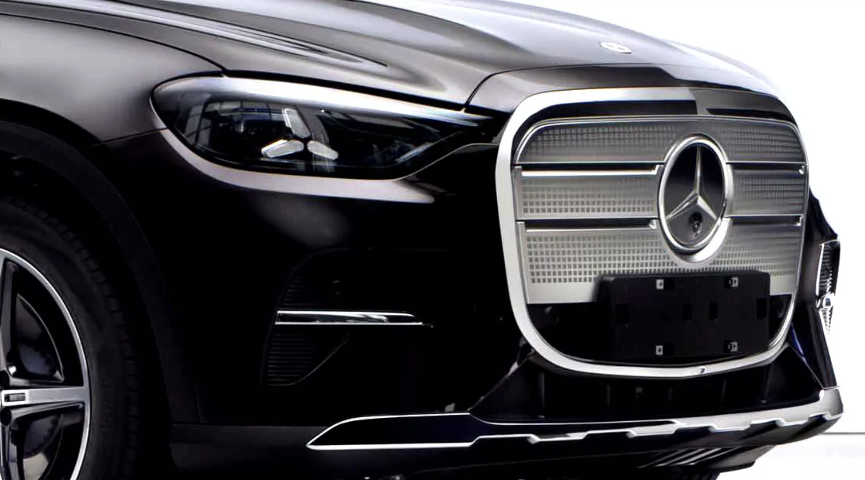 Mercedes GLC 350 L 2026-01-10 lúc 08.34.15.png