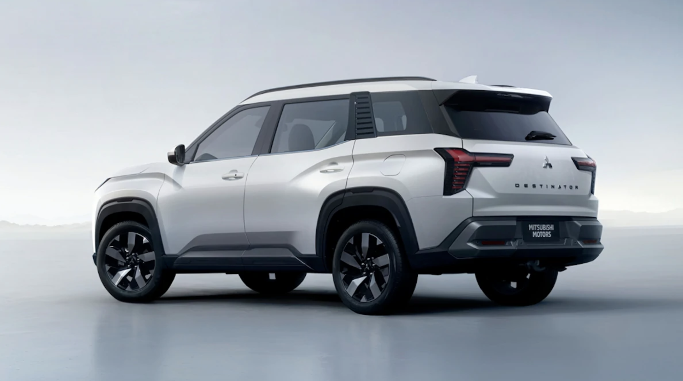 Mitsubishi Destinator 2025-07-19 lúc 10.21.01.png