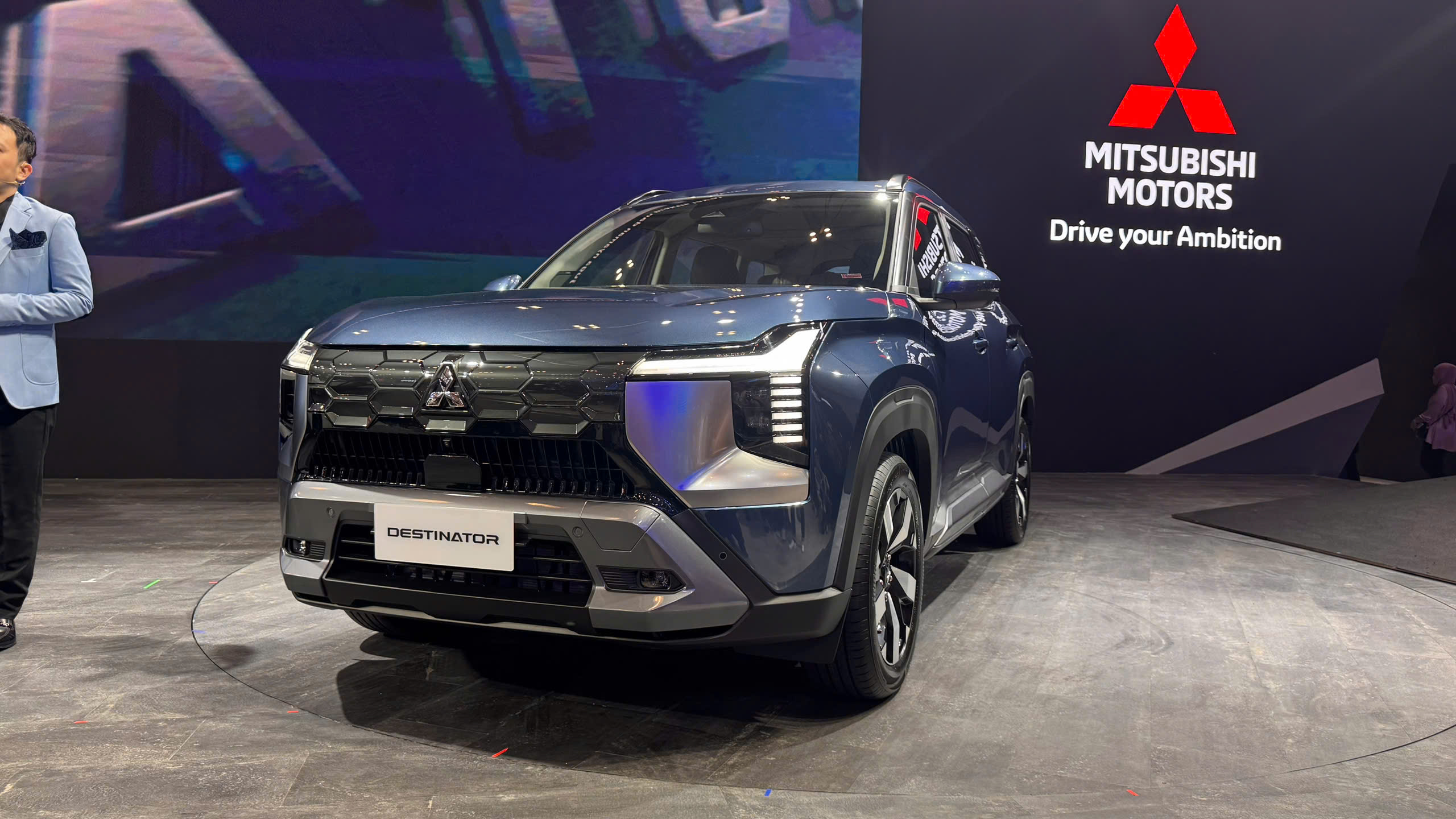 Mitsubishi Destinator 2026 a2.jpg