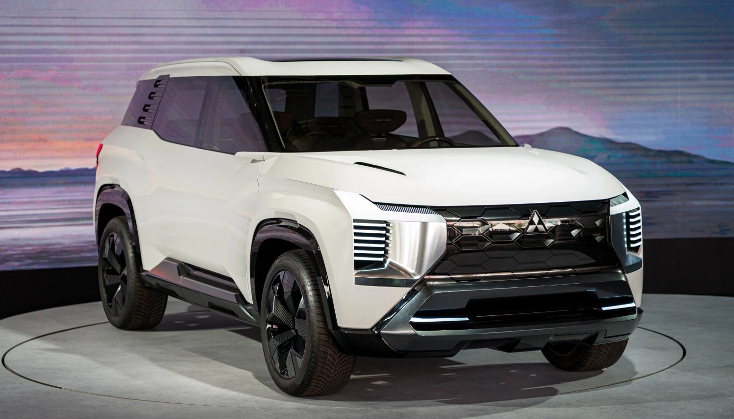 Mitsubishi Destinator 2026.JPG