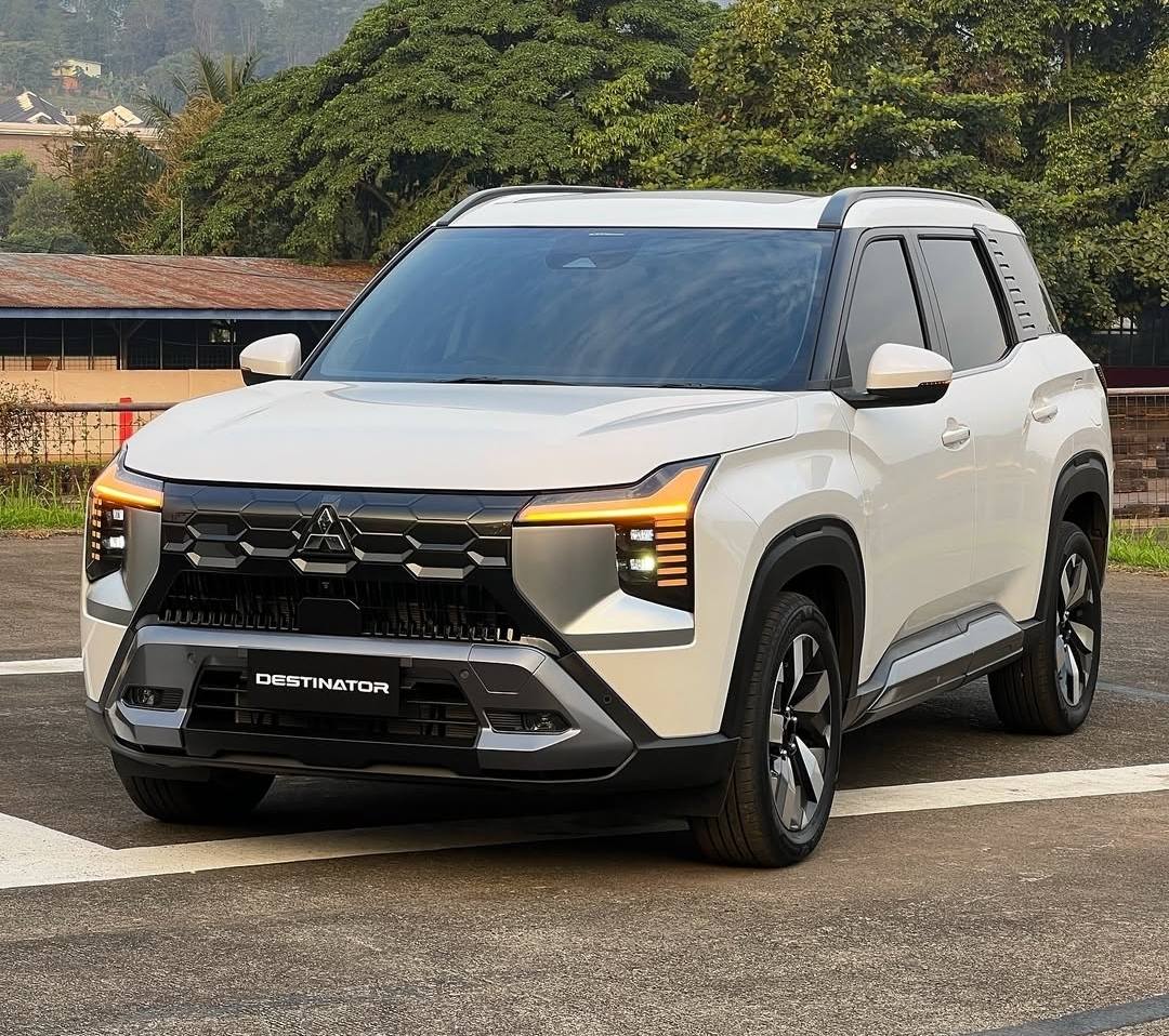 Mitsubishi Destinator111.jpg