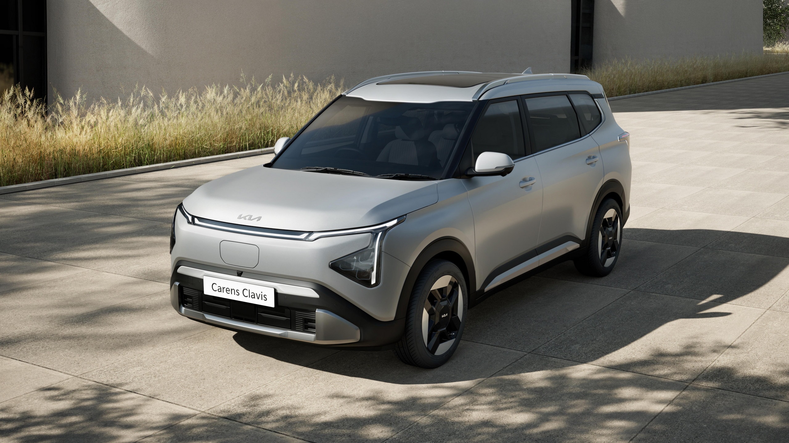 new-2025-kia-carens-clavis-is-an-ev-for-emerging-markets_5.jpg