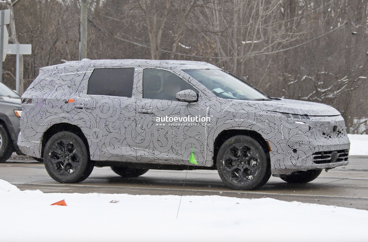 Nissan X-Trail  2026-01-31 lúc 10.34.05.png