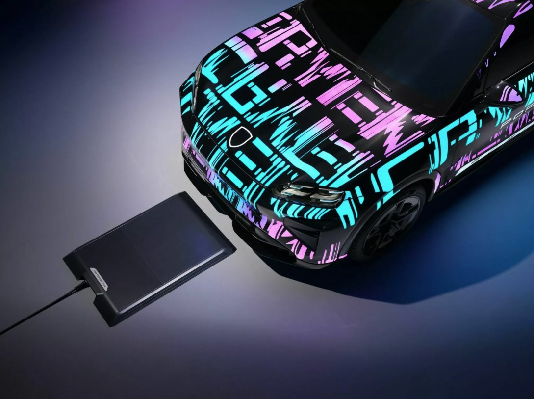 Porsche-Wireless-EV-Charging 3.jpg