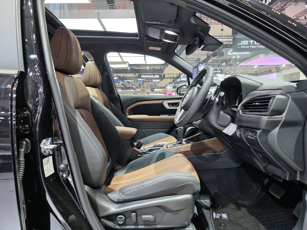 Subaru Forester 2026 13.jpg