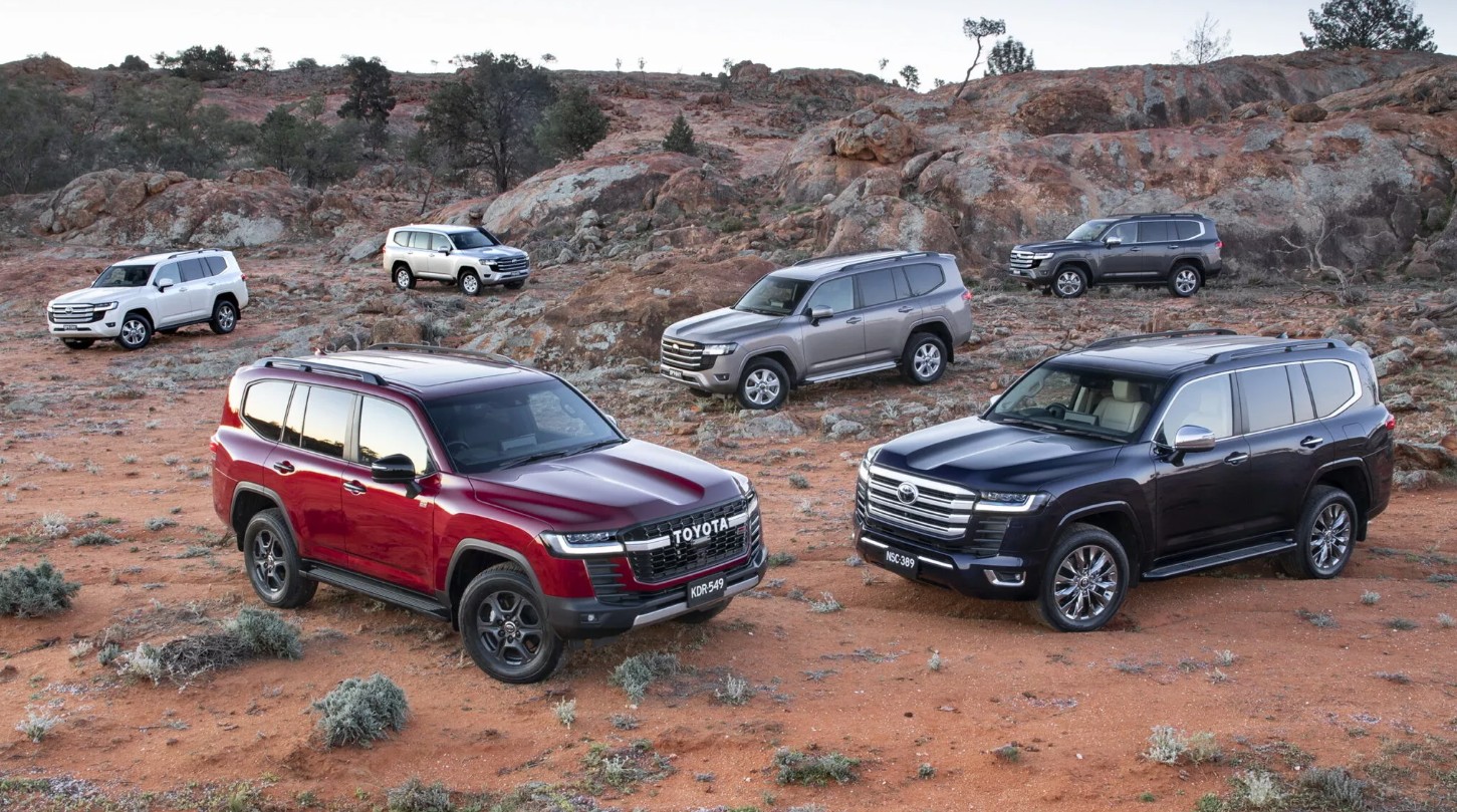 Toyota Land Cruiser 300.jpg