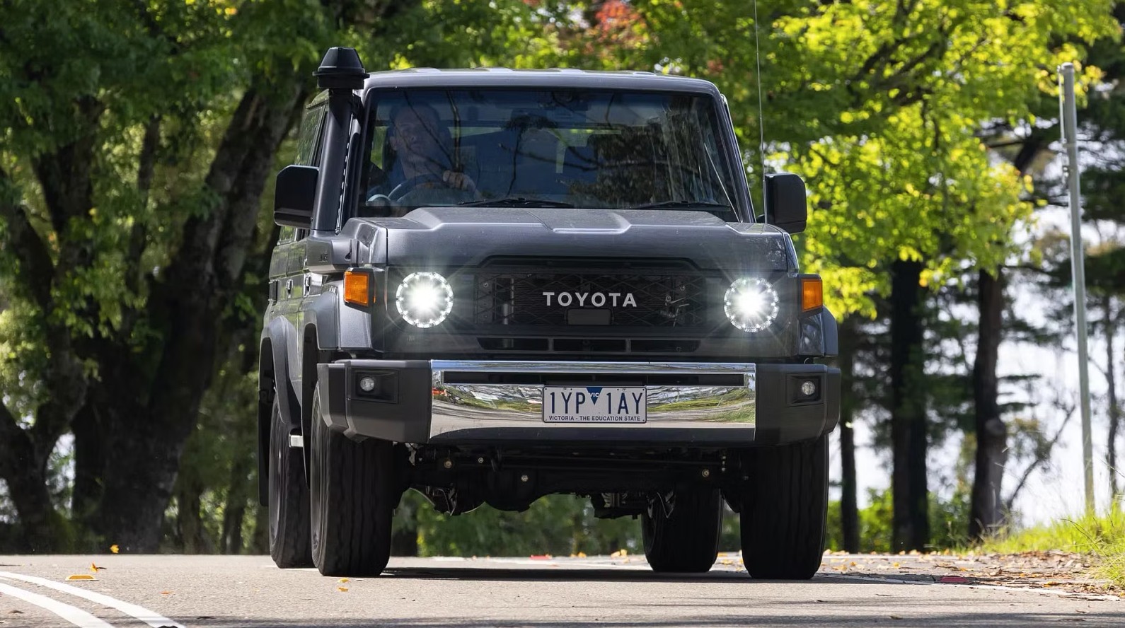 Toyota LandCruiser 70 Series.jpg