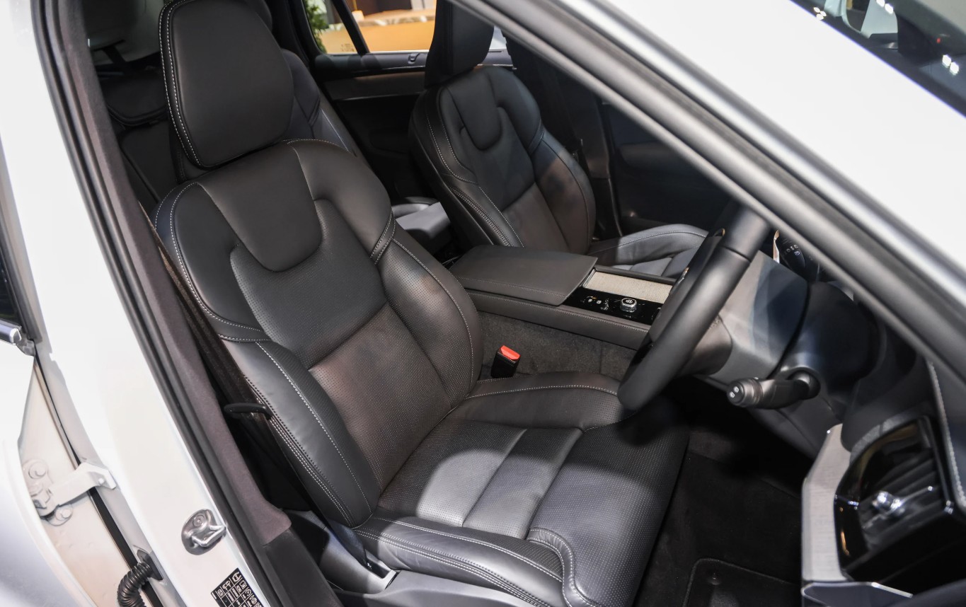 Volvo XC90 facelift 5.jpg