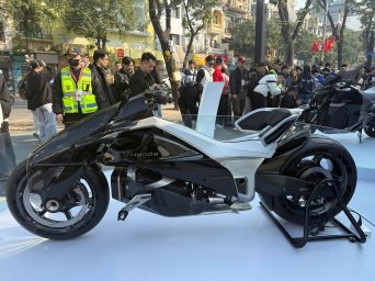 Honda EV Outlier Concept 1250811_fc438a6be9be5081c2409161c8437547.jpg