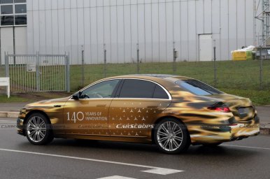 2026-Mercedes-Benz-S-Class 5.jpg