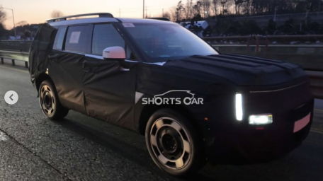 Hyundai Santa Fe 2027 2026-02-08 lúc 11.08.10.png