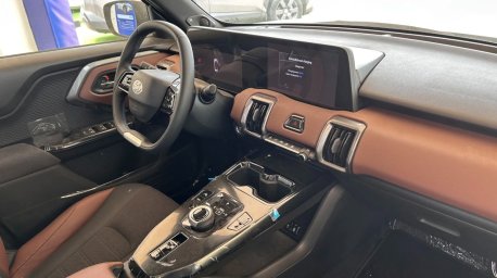 Toyota Urban Cruiser-2.jpg