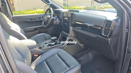 Ranger Wildtrak 3.0 V6 bản mới 6.jpg
