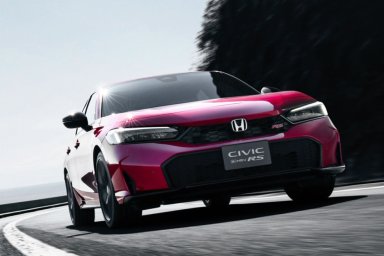 Honda Civic eHEV S+ SHIFT 5.jpg