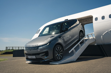 Range Rover Sport EV 2026-07-18 lúc 11.54.35.png