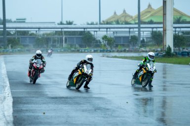 SP150 Race 1 2.jpg
