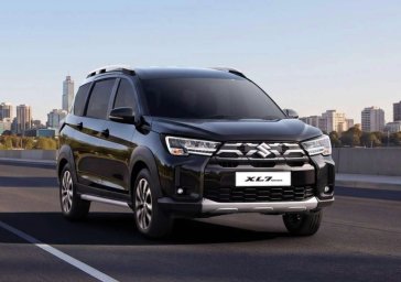 Suzuki XL7 facelift 1.jpg