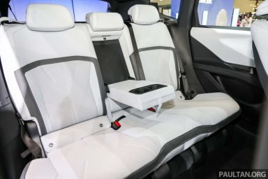 2026-GIIAS-BMW-iX3 8.jpg