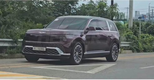 Genesis GV90 2.jpg